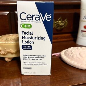 CeraVe PM Facial Moisturizing Lotion - White and Navy